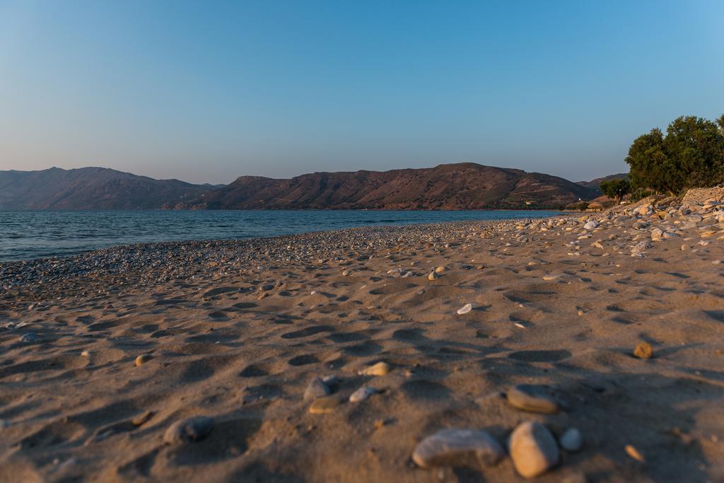 Niovi Seaside Suites Kíszamosz Kültér fotó